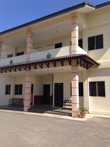 3 Bedrooms Apartment