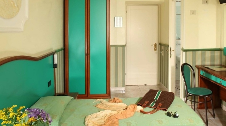 Standard Single room