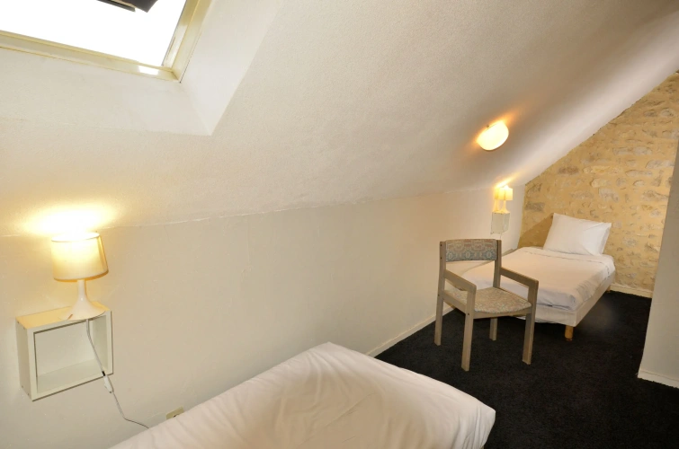 Standard Quadruple room with view
