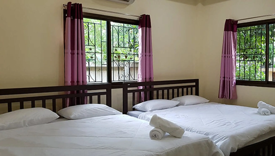 4 Bedrooms Villa