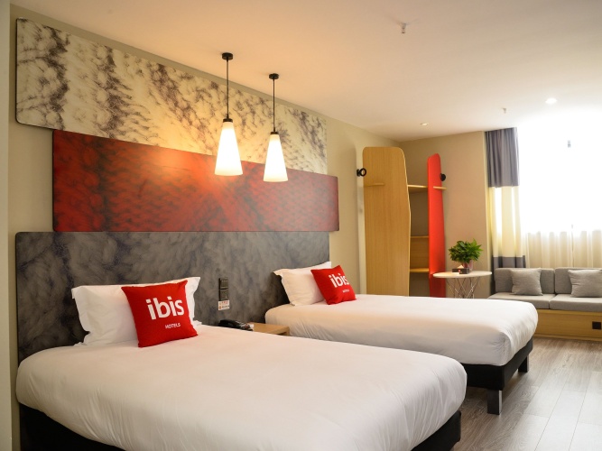 Standard Twin room