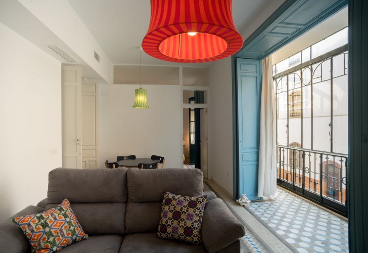 2 Bedrooms Apartment