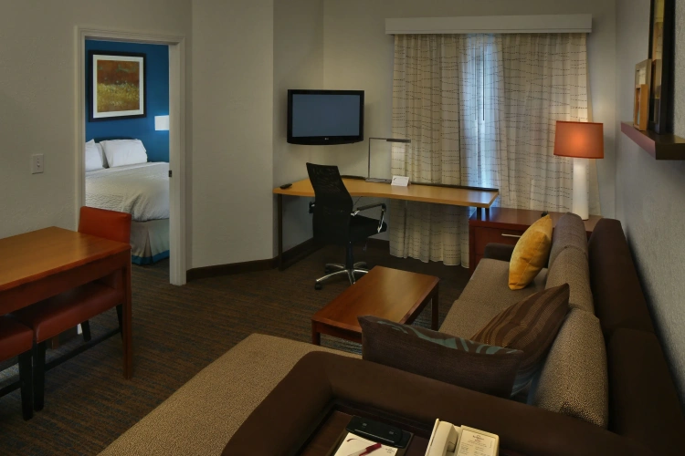 1 Bedroom Suite