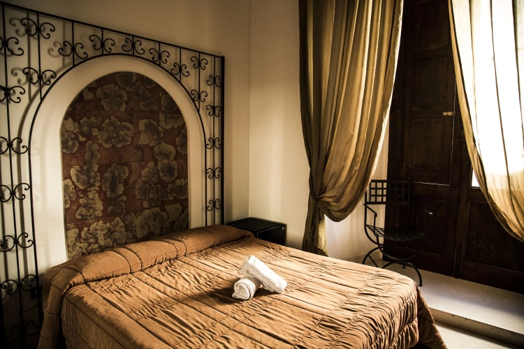 Standard Double room with balcony and with city view