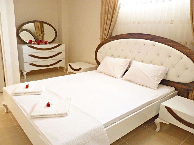 2 Bedrooms Standard Basement room