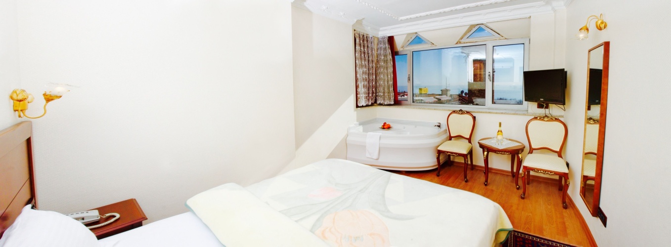 Standard Double room with sea view