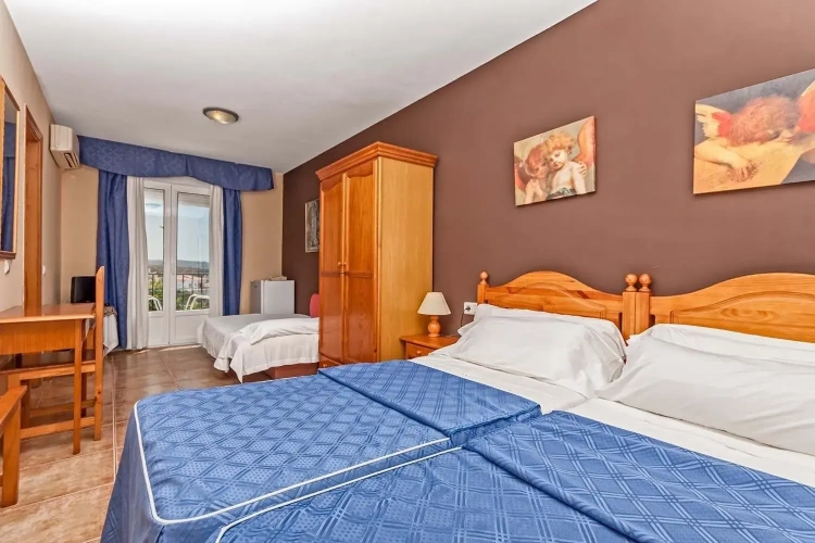 Standard Family room with balcony and with partial sea view