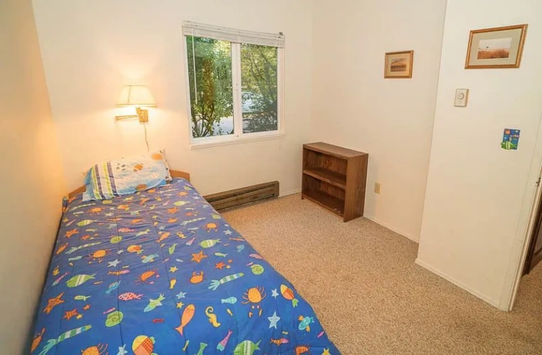 2 Bedrooms Cottage