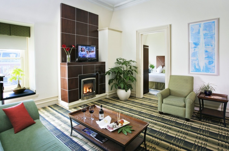 Double Suite