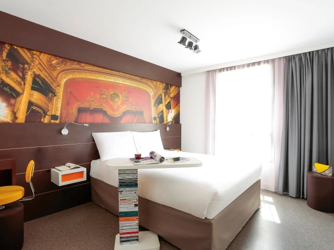 Standard Triple room