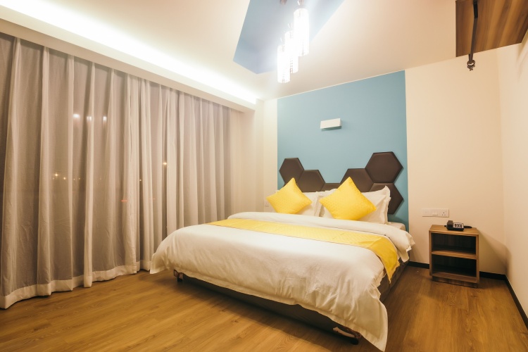 Standard Double room with view