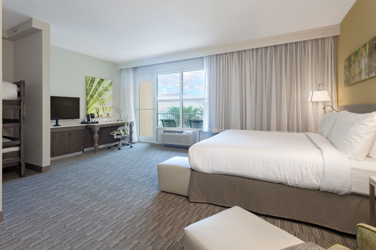 Double Junior Suite with bay view