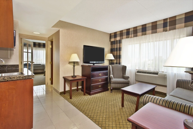 Quadruple Suite