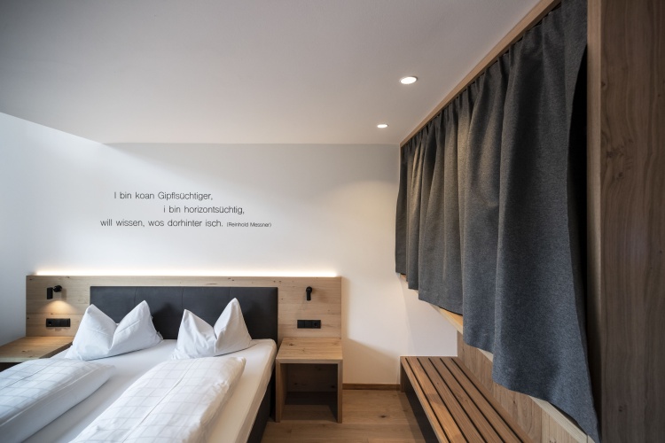 1 Bedroom Deluxe Double room with balcony