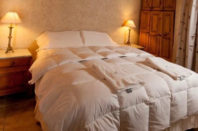 2 Bedrooms Villa