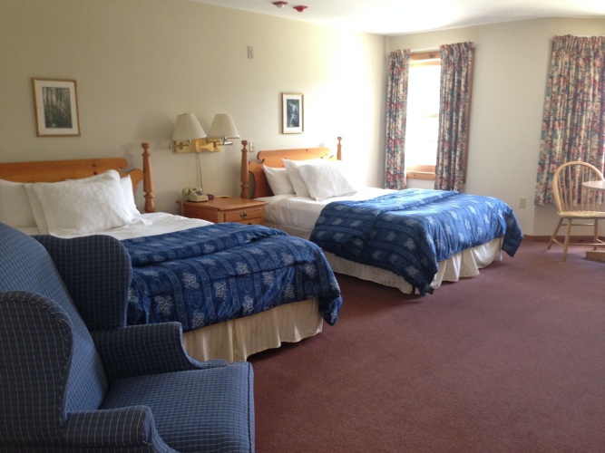 Standard Quadruple room with view