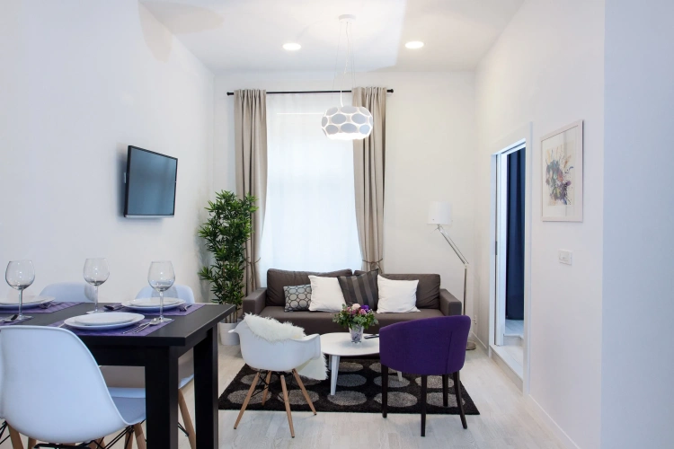 1 Bedroom Deluxe Apartment