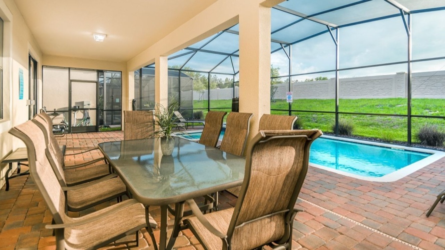 Standard Family room