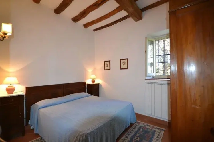 3 Bedrooms Classic Apartment