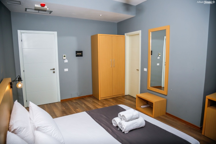 Standard Double room with balcony and with courtyard view