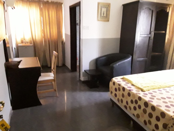 Deluxe Suite