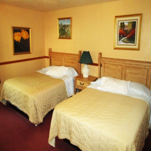 Standard Quadruple room with river view