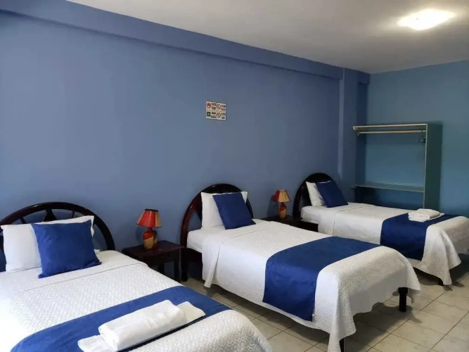 Standard Triple room
