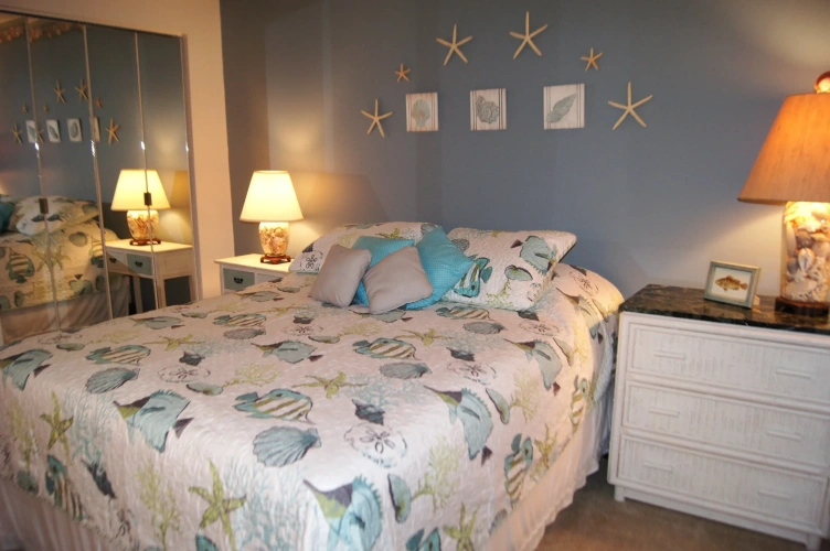 3 Bedrooms Standard room with balcony and beachfront
