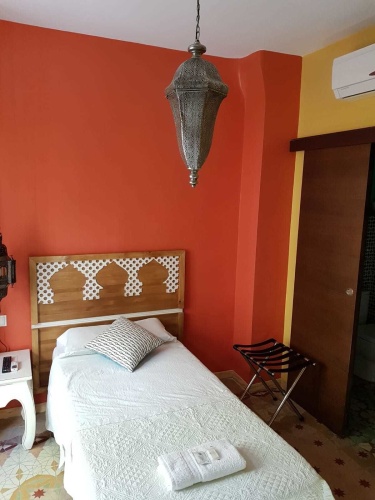 Standard Single room