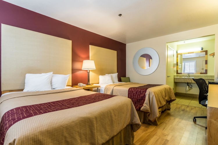 Standard Quadruple room