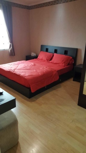 3 Bedrooms Apartment