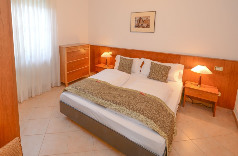 2 Bedrooms Villa