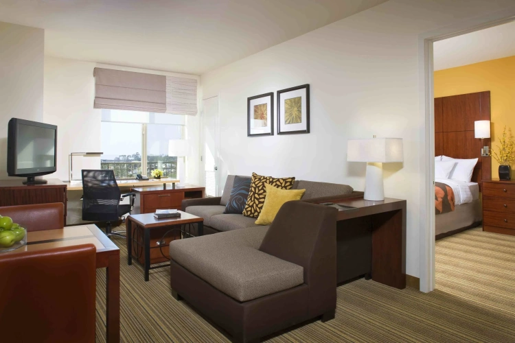 2 Bedrooms Suite