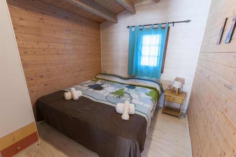 2 Bedrooms Comfort Studio beachfront