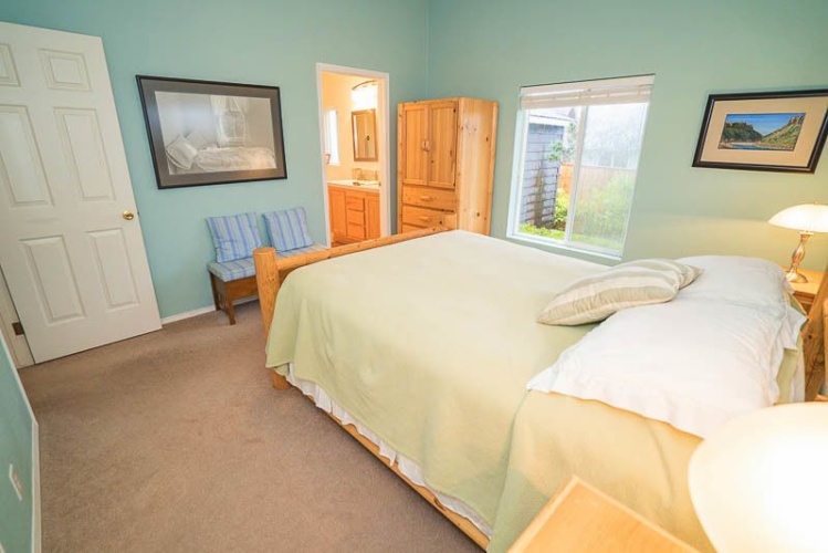 3 Bedrooms Cottage