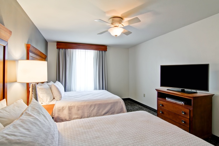 Deluxe Quadruple Suite