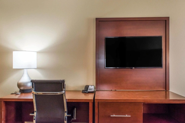 Quadruple Suite