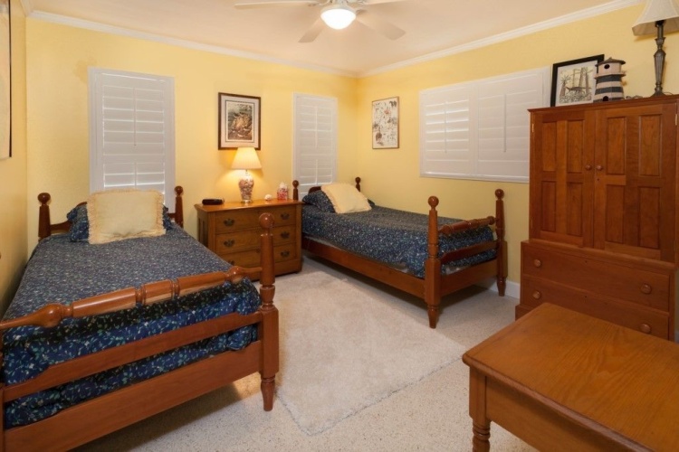 3 Bedrooms Cottage