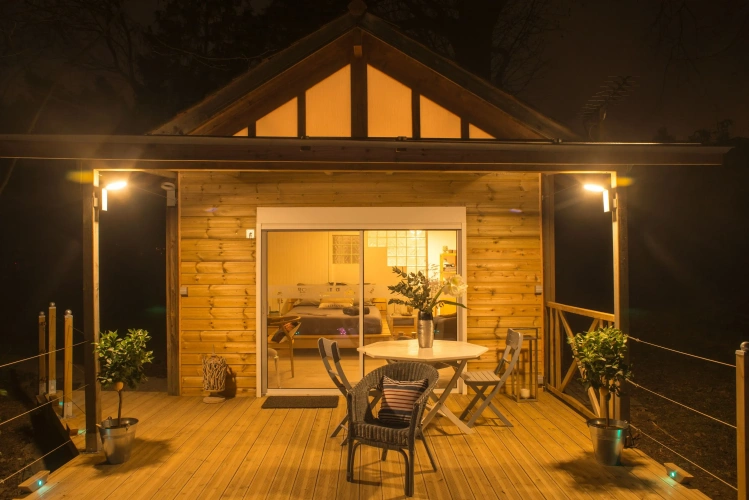 1 Bedroom Cottage with garden view