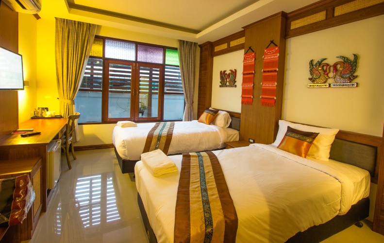 Deluxe Twin room