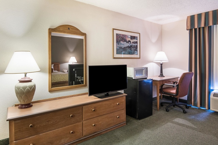 1 Bedroom Double Suite