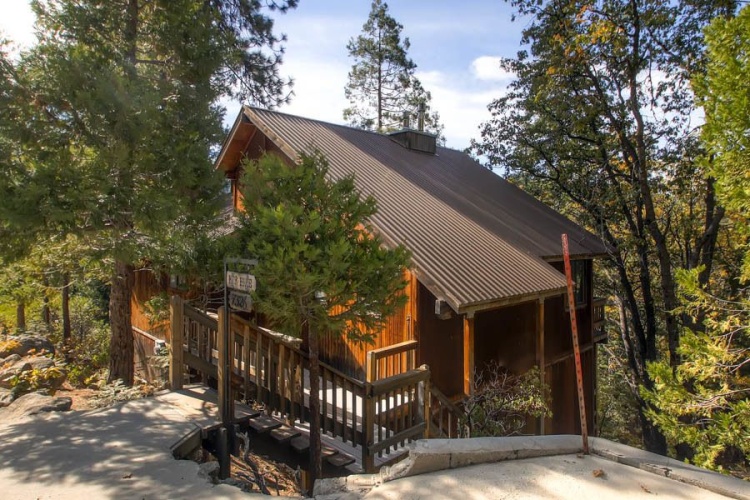 2 Bedrooms Cottage