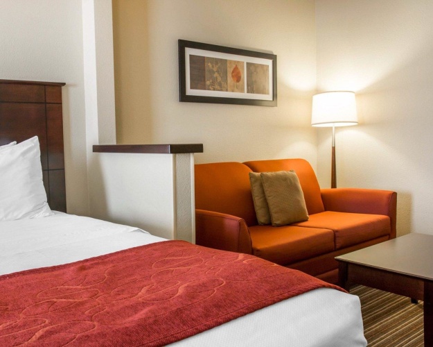 Quadruple Suite
