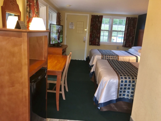 Standard Quadruple room with balcony