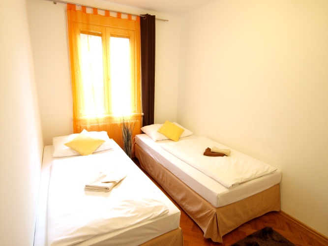 1 Bedroom Double Apartment
