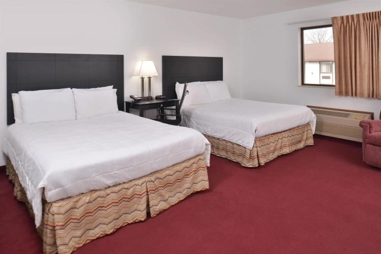 Quadruple Suite