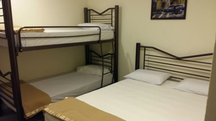 Economy Quadruple room