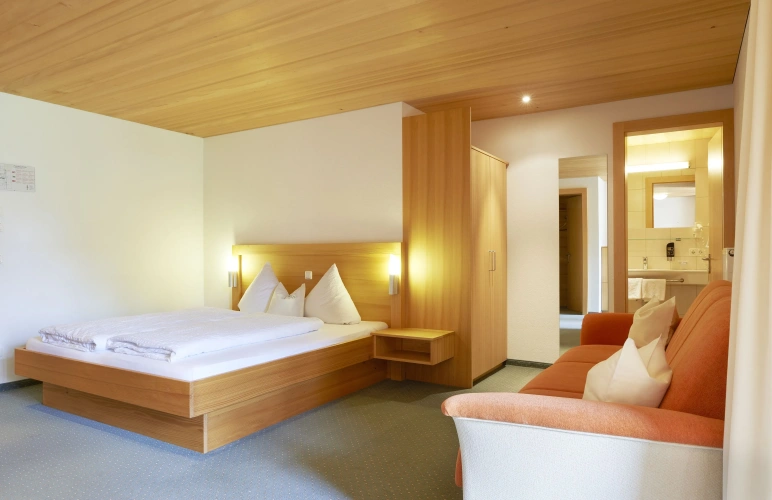 Classic Double room with balcony