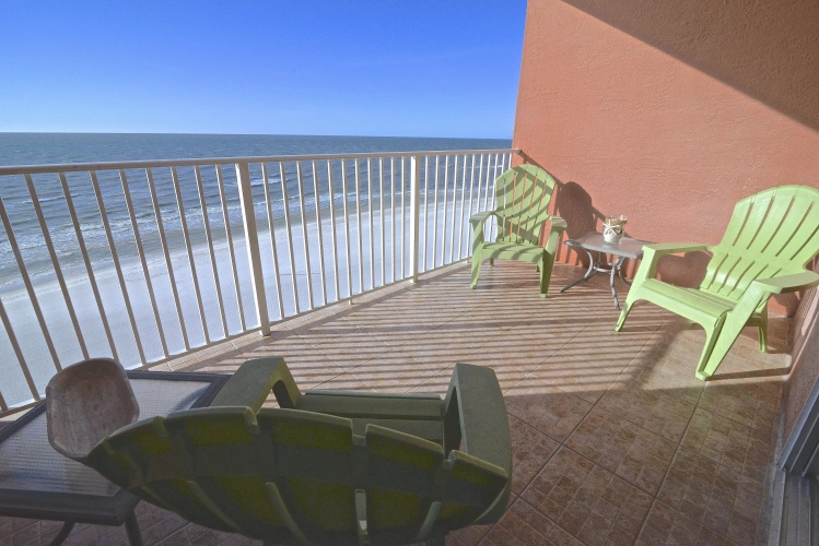 1 Bedroom Standard Twin room with balcony and with ocean view