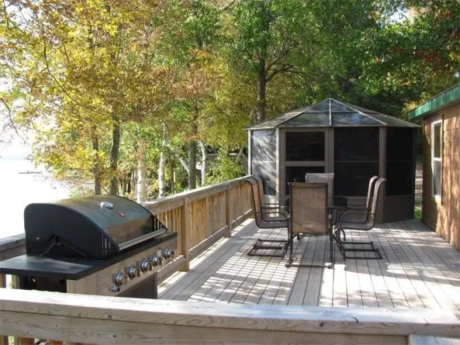 2 Bedrooms Deluxe Cottage